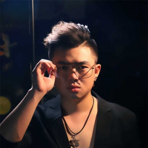 【名人堂访谈】洪立：贵州音乐创作路上的“情歌王子”